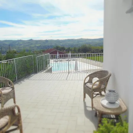 Couette-café I Perticali Carrù