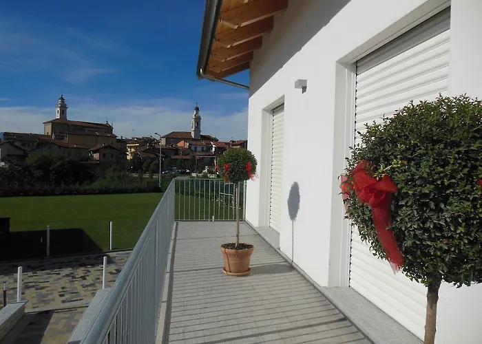I Perticali Bed & Breakfast Carrù